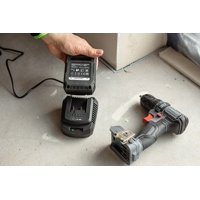 Nabíjačka na akumulátory Energy + GRAPHITE  58G002