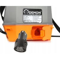 Záhradný postrekovač DEMON 5 l – akumulátorový, 12 V s teleskopickou tyčou, M80201